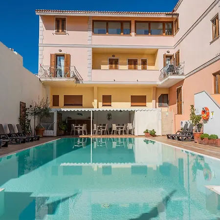 Cozy 3 Guest With Pool * סנטה טרזה גאיורה
