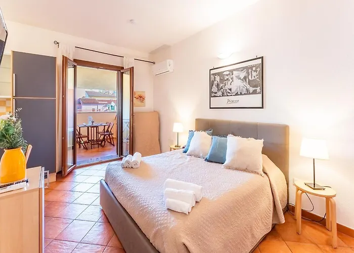Cozy 3 Guest With Pool Apartman Santa Teresa Gallura